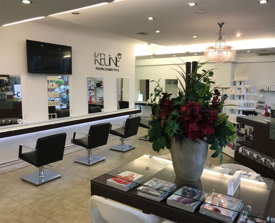 A Hair Salon Specialising in Simply Beautiful Hair